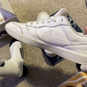 nike dunk force White low